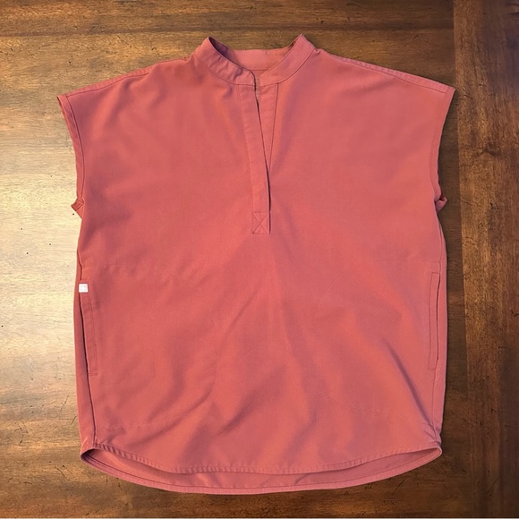 FIGS - Scrub Set - Dark Cherry - Picture 1 of 4